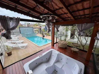 Casa com 4 Quartos à venda, 370m² no Balneario Gaivotas, Itanhaém