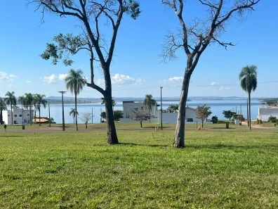 Lote/Terreno à venda, 450m² no Condomínio Riviera de Santa Cristina XIII, Paranapanema