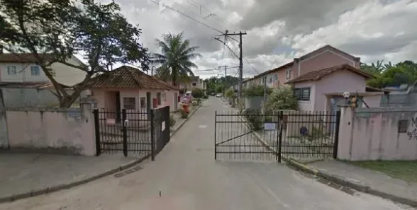 Casa com 2 Quartos à venda, 76m² no Santa Luzia, São Gonçalo