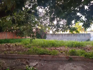 Lote/Terreno à venda, 250m² no Jardim Aeroporto, Marília