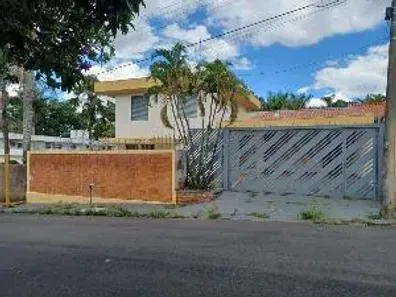 Sobrado com 4 Quartos para alugar, 300m² no Vila Elizabeth, São Carlos