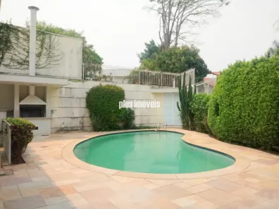 Sobrado com 4 Quartos à venda, 753m² no Granja Julieta, São Paulo