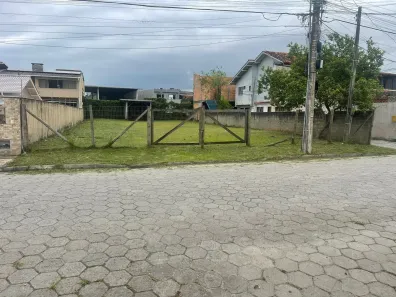 Lote/Terreno à venda, 450m² no Campeche, Florianópolis