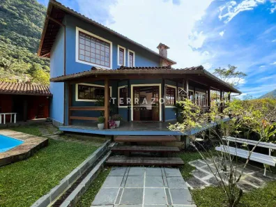 Casa de Condomínio com 4 Quartos à venda, 314m² no Carlos Guinle, Teresópolis