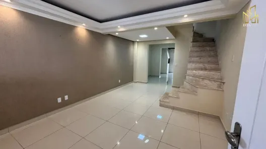 Casa de Condomínio com 2 Quartos à venda, 65m² no Rio Branco, Canoas