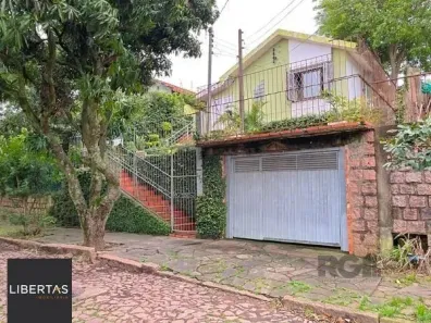 Casa com 4 Quartos à venda, 180m² no Cavalhada, Porto Alegre