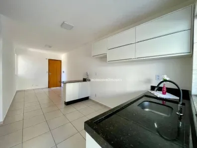 Apartamento com 2 Quartos para alugar, 55m² no Cancelli, Cascavel