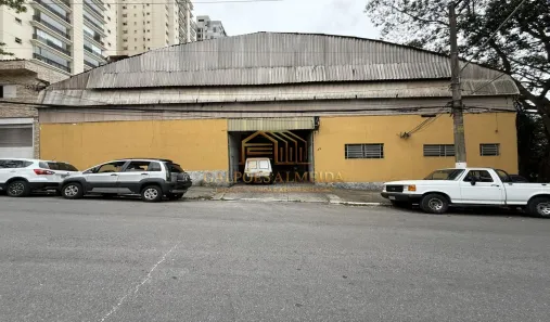 Galpão/Depósito/Armazém para alugar, 750m² no Vila Regente Feijó, São Paulo