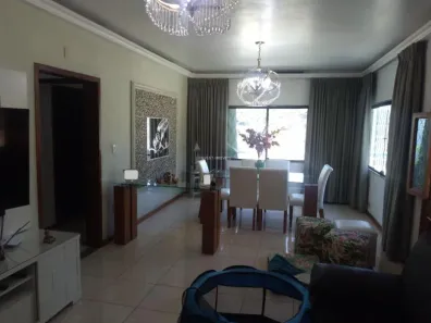 Casa com 2 Quartos à venda, 242m² no Centro, Pequeri