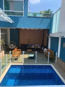 Sobrado com 4 Quartos à venda, 288m² no Vila Metalúrgica, Santo André