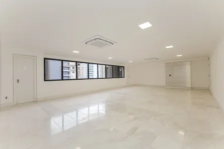 Sala Comercial para alugar, 85m² no Batel, Curitiba