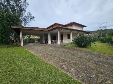 Casa de Condomínio com 5 Quartos à venda, 736m² no Ponta das Canas, Florianópolis