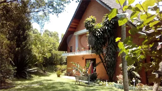 Casa de Condomínio com 3 Quartos à venda, 370m² no Caraguatá, Mairiporã