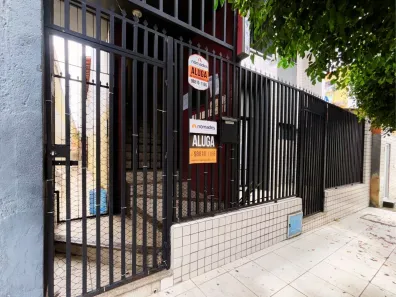 Apartamento com 2 Quartos para alugar, 70m² no Joaquim Távora, Fortaleza