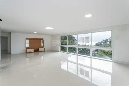 Apartamento com 3 Quartos para alugar, 178m² no Vila Assunção, Porto Alegre