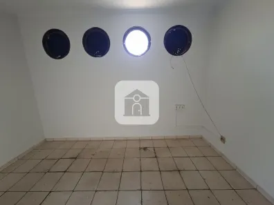 Imóvel Comercial com 3 Quartos para alugar, 103m² no Tabajaras, Uberlândia