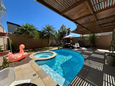 Casa de Condomínio com 4 Quartos à venda, 270m² no Swiss Park, Campinas