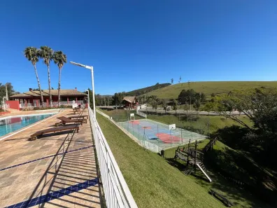 Casa com 3 Quartos à venda, 212m² no Área Rural de Paraibuna, Paraibuna
