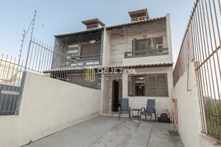 Casa com 3 Quartos à venda, 92m² no Guarujá, Porto Alegre