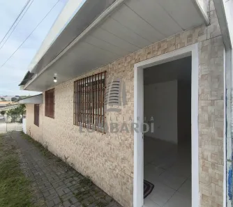 Casa com 3 Quartos para alugar, 60m² no Sítio Cercado, Curitiba