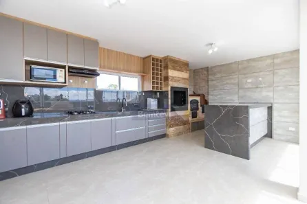 Sobrado com 3 Quartos à venda, 178m² no São Pedro, São José dos Pinhais