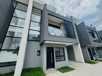 Sobrado com 3 Quartos à venda, 99m² no Portão, Curitiba