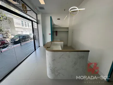 Sala Comercial para alugar, 81m² no Meia Praia, Itapema