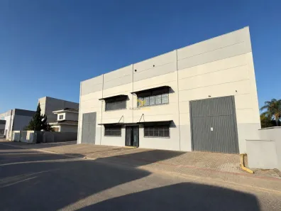 Galpão/Depósito/Armazém para alugar, 567m² no Aririú, Palhoça