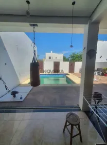 Casa com 3 Quartos à venda, 230m² no Centro, Pelotas
