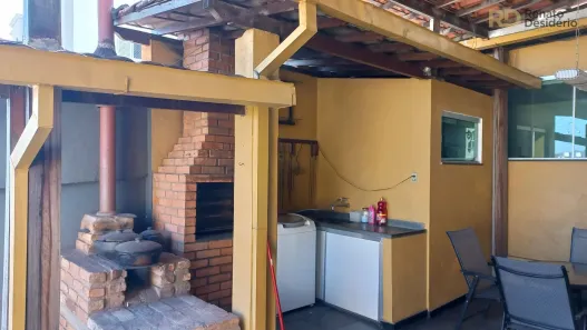 Casa com 3 Quartos à venda, 242m² no Sagrada Família, Belo Horizonte
