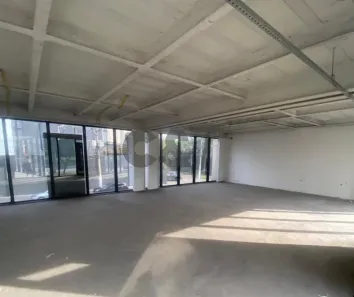 Sala Comercial para alugar, 161m² no Chácara Itaim, São Paulo