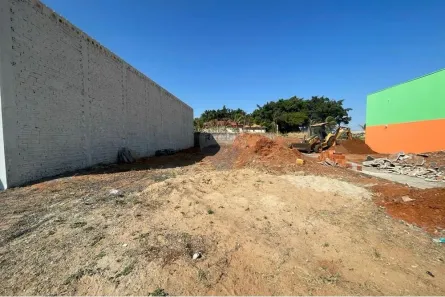 Lote/Terreno à venda, 180m² no Jardim Bom Viver IV, Lins