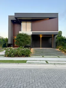 Casa de Condomínio com 4 Quartos à venda, 370m² no Cidade Alpha, Eusébio