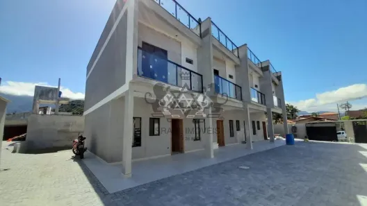 Sobrado com 2 Quartos à venda, 148m² no Jardim Mariella, Caraguatatuba