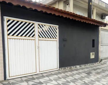 Casa com 2 Quartos à venda, 46m² no Melvi, Praia Grande