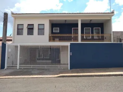Casa com 3 Quartos à venda, 200m² no Professor José Augusto da Silva Ribeiro, Marília