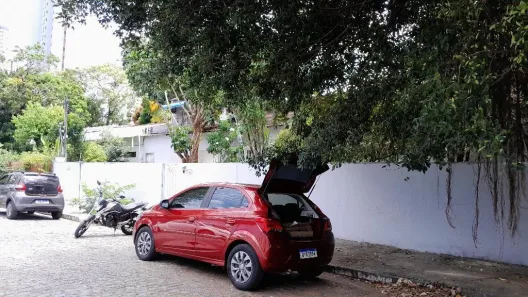Casa com 4 Quartos à venda, 400m² no Casa Forte, Recife
