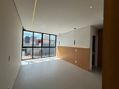 Casa com 3 Quartos à venda, 210m² no Guará II, Brasília
