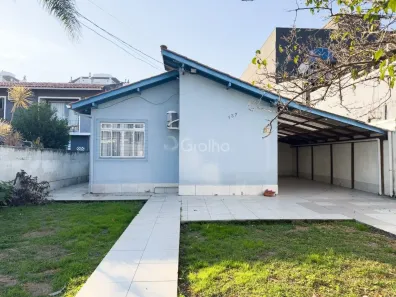 Casa com 3 Quartos à venda, 120m² no Abraão, Florianópolis