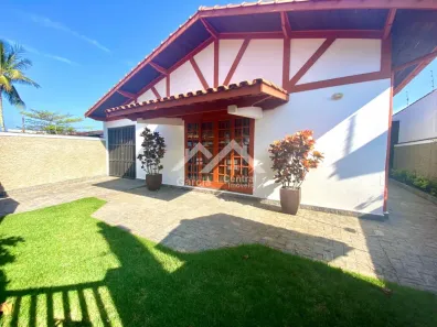 Casa com 2 Quartos à venda, 172m² no Balneário Stella Maris, Peruíbe