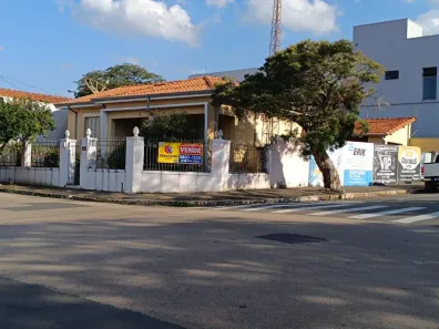Imóvel Comercial com 3 Quartos à venda, 172m² no Centro, Sumaré