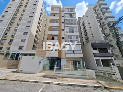 Apartamento com 2 Quartos para alugar, 62m² no Centro, Florianópolis