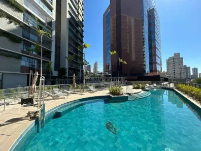 Apartamento com 3 Quartos para alugar, 157m² no Cambuí, Campinas