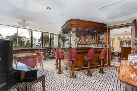 Apartamento com 4 Quartos à venda, 451m² no Água Verde, Curitiba