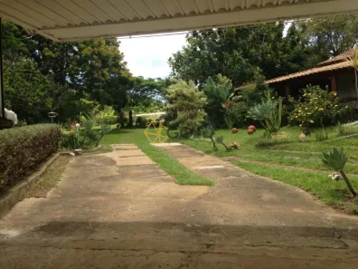 Fazenda/Sítio com 2 Quartos à venda, 120m² no Chácara Espraiado, Franca
