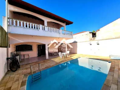 Casa com 2 Quartos à venda, 197m² no Balneário Três Marias, Peruíbe