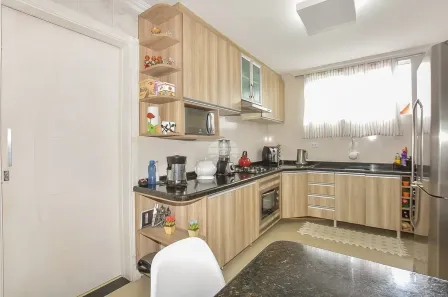 Sobrado com 3 Quartos à venda, 100m² no Umbará, Curitiba