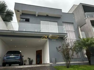 Casa de Condomínio com 4 Quartos à venda, 215m² no Parque Residencial Itapeti, Mogi das Cruzes