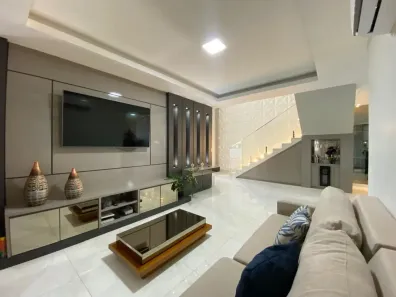 Casa com 3 Quartos à venda, 253m² no Umuarama, Uberlândia