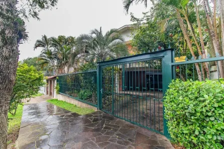 Casa com 3 Quartos à venda, 306m² no Vila Ipiranga, Porto Alegre
